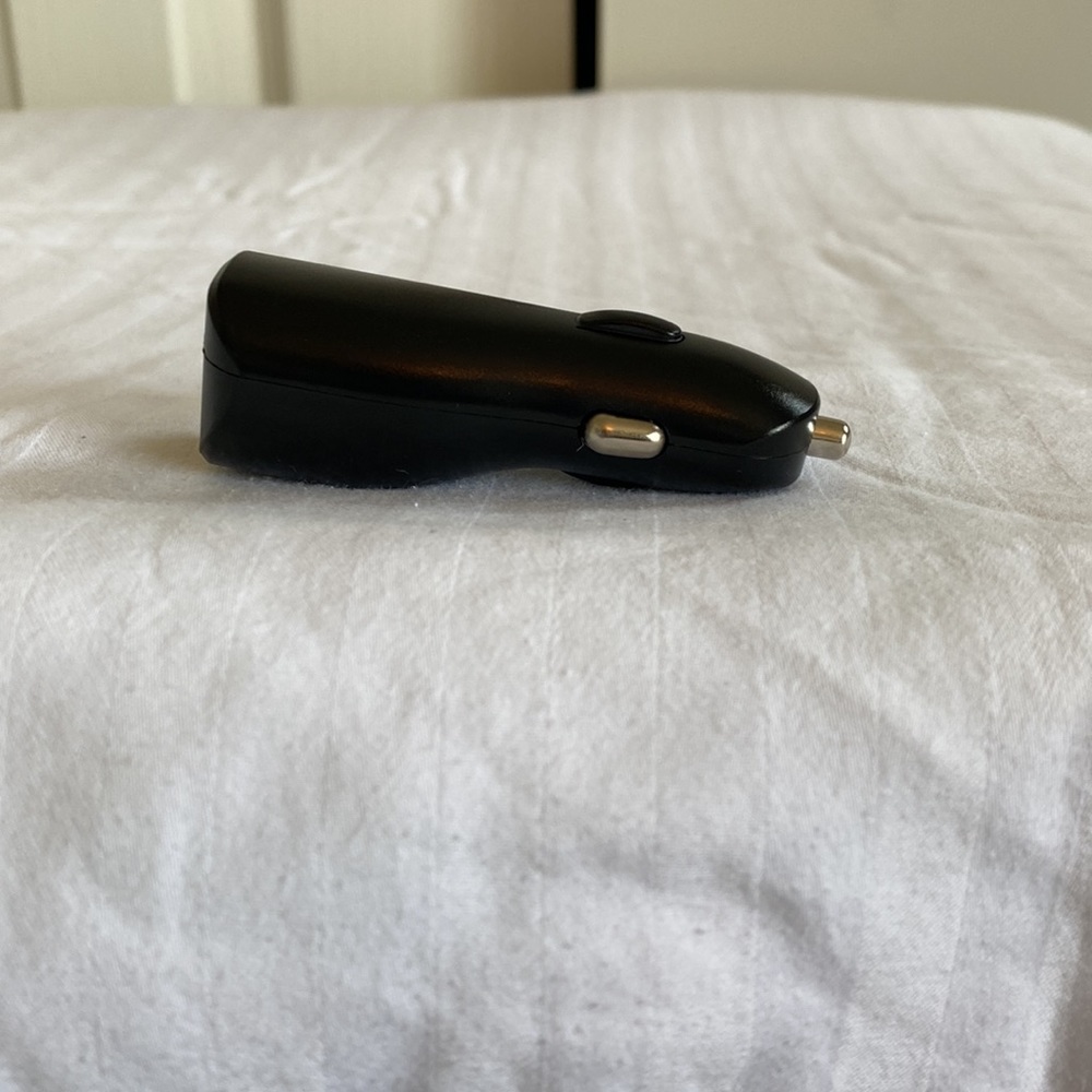 Car USB Charger - Picture 5 of 7